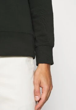 ARKET Sweater - Green Dark -Arket Mode Shop 01b5e505969a4222858ad33b2dc086a4