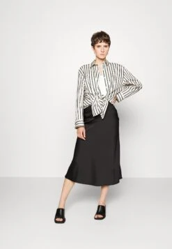 Arket Mode Shop -Arket Mode Shop 034aadcd29a24af5a3b215bd6b90e03c