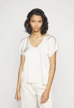 ARKET T-Shirt Print - Blush Pink 11 ARKET T-Shirt Print - Blush Pink -Arket Mode Shop 09101d3b071d411da39f14f4f7c25a4c