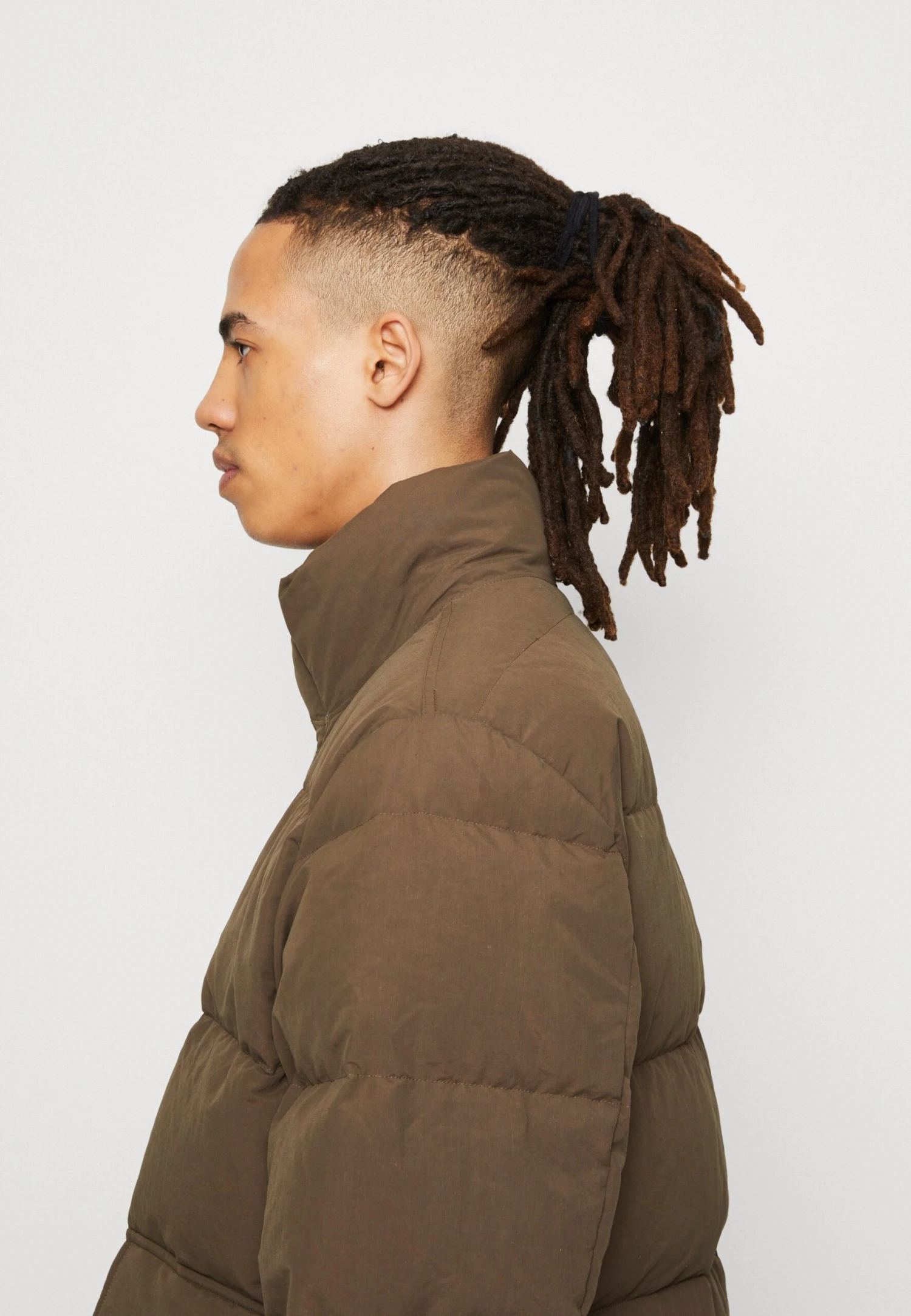 ARKET Gewatteerde Jas - Green/Brown 6 ARKET Gewatteerde Jas - Green/Brown - Afbeelding 4