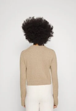 ARKET Pyjamashirt - Beige 10 ARKET Pyjamashirt - Beige -Arket Mode Shop 0d7fba13e4f446f9ac3ccbde14b0f9e2