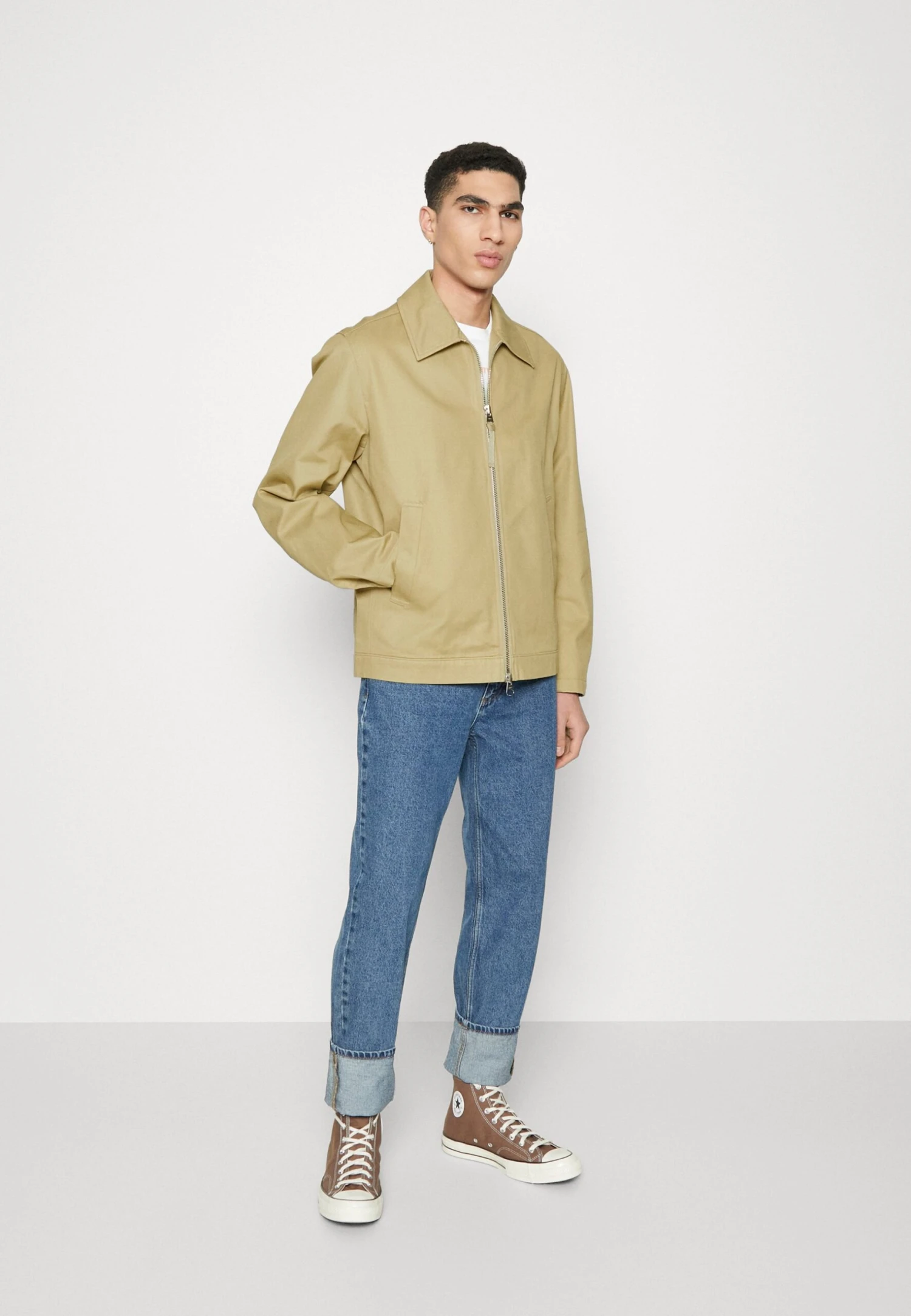 ARKET Lichte Jas - Beige 4 ARKET Lichte Jas - Beige - Afbeelding 2