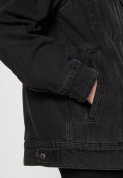 ARKET Halflange Jas - Black 13 ARKET Halflange Jas - Black -Arket Mode Shop 15f588fdccdd42788f891d6841b9b812