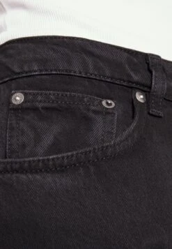 ARKET Relaxed Fit Jeans - Black -Arket Mode Shop 17fe2ac0f8df4a6d981acf7279f5bb08