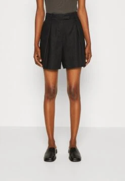 ARKET Shorts - Black