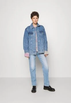 Arket Mode Shop -Arket Mode Shop 1982cfa57ab94406b232d8bc80ea5683