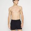 ARKET Cooper- Zwemshorts - Black 2 ARKET Cooper- Zwemshorts - Black -Arket Mode Shop 1add5a9304b04a928033c7969f3f1be6