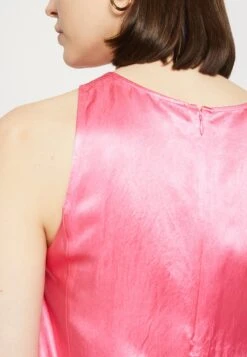 ARKET Jurk - Pink -Arket Mode Shop 1dfe0a47f181470d9ca96220401103d5