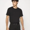 ARKET T-Shirt Basic - Black Dark -Arket Mode Shop 266084c4f5874793b4d4510a240d892b