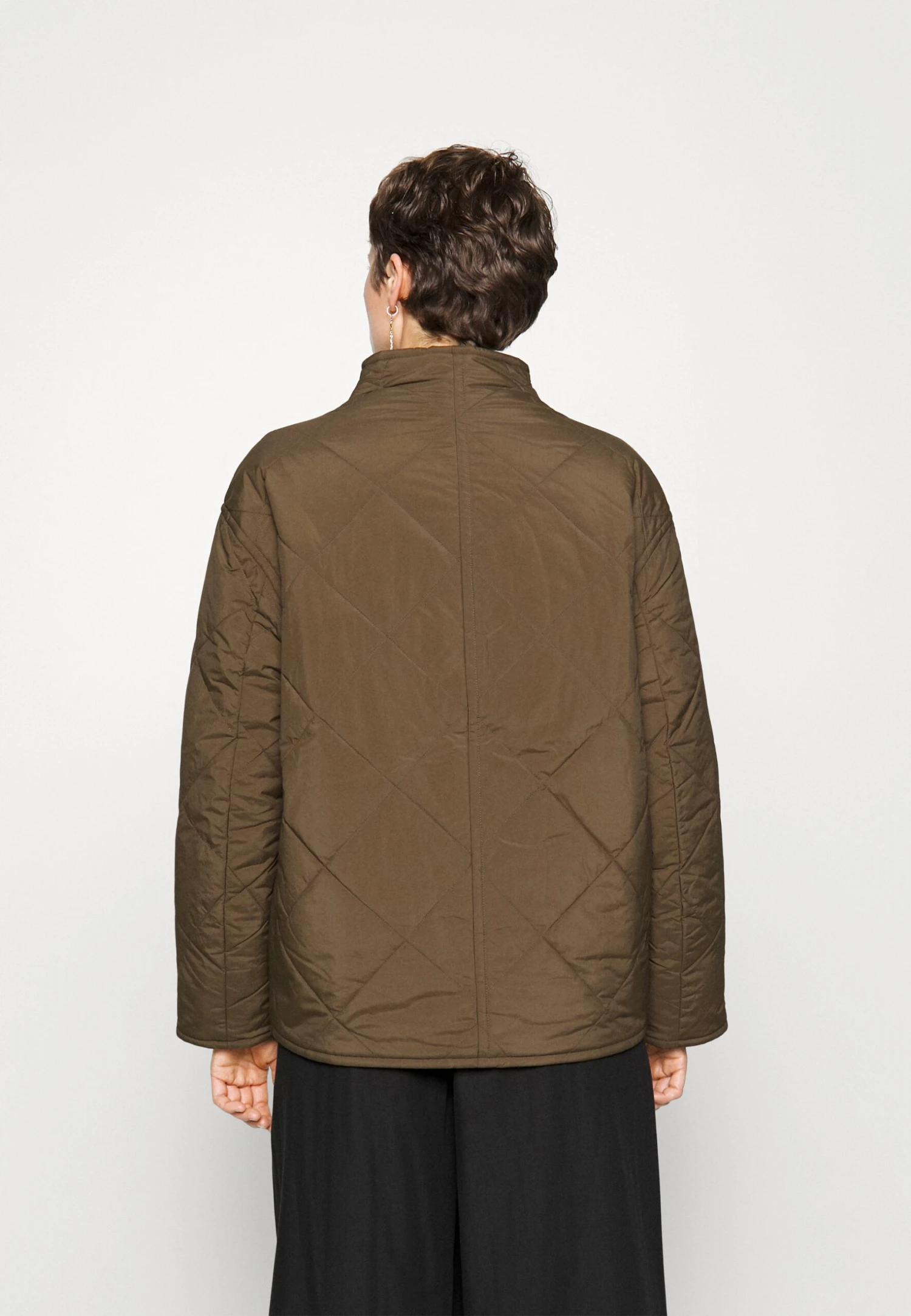 ARKET Kajal Quilt - Jas - Dark Green 5 ARKET Kajal Quilt - Jas - Dark Green - Afbeelding 3