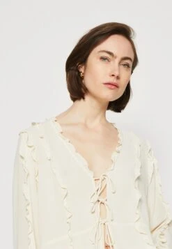 ARKET Blouse - Beige -Arket Mode Shop 343a4042c00f4be78a02084c3cd09124