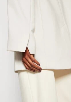 ARKET Blazer - White -Arket Mode Shop 34955501752e4311b138e5a4a7ce1138