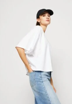 ARKET T-Shirt Basic - White 11 ARKET T-Shirt Basic - White -Arket Mode Shop 3635864a0b774e87a8c2fd62913582df
