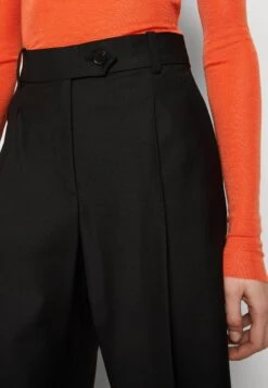 ARKET Broek - Black 13 ARKET Broek - Black -Arket Mode Shop 39d1a7f3dd9549759ea0908e1163a06e