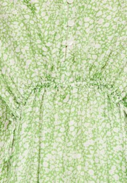 ARKET Jurk - Green Bright 13 ARKET Jurk - Green Bright -Arket Mode Shop 476d98affddf441683db3de1ddcabaa7