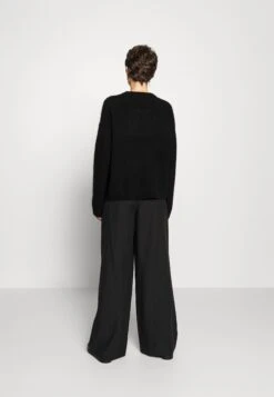 ARKET Trui - Black Solid -Arket Mode Shop 47df9468fcf7481eb444725b88f1d365