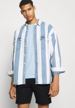 ARKET Shorts - Blue -Arket Mode Shop 586de6d55c7a4d99afaed537e590e603