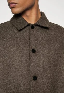 ARKET Lichte Jas - Brown 13 ARKET Lichte Jas - Brown -Arket Mode Shop 5d776e8811154729b4d3e80a592ad8a3