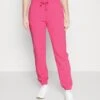 ARKET Trainingsbroek - Pink