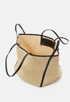 ARKET Shopper - Beige -Arket Mode Shop 66390f7af2f3495b8e139ab0f1c83d2b