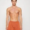 ARKET Caspar Limonta Swimshorts - Zwemshorts - Copper 1 ARKET Caspar Limonta Swimshorts - Zwemshorts - Copper -Arket Mode Shop 68cd21e9df244abc91e1c9966668563e