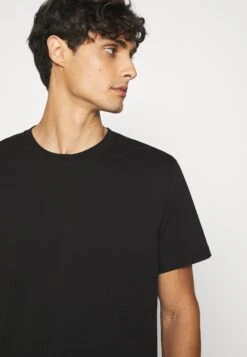 ARKET T-Shirt Basic - Black Dark -Arket Mode Shop 69174356652249f687008e22a0f1a1f6