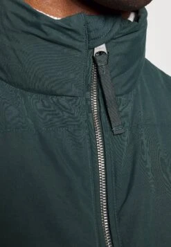 ARKET Bodywarmer - Green -Arket Mode Shop 764d9d47155a442384601896f800cd06