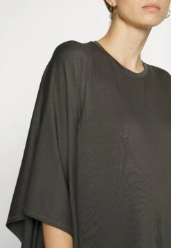 ARKET Jerseyjurk - Off Black 11 ARKET Jerseyjurk - Off Black -Arket Mode Shop 7c129a38d5c14a12972d4ab5ba60444f