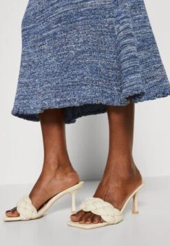 ARKET Kokerrok - Blue Melange -Arket Mode Shop 7c66b4b8072647eaabb7908d518aadfe