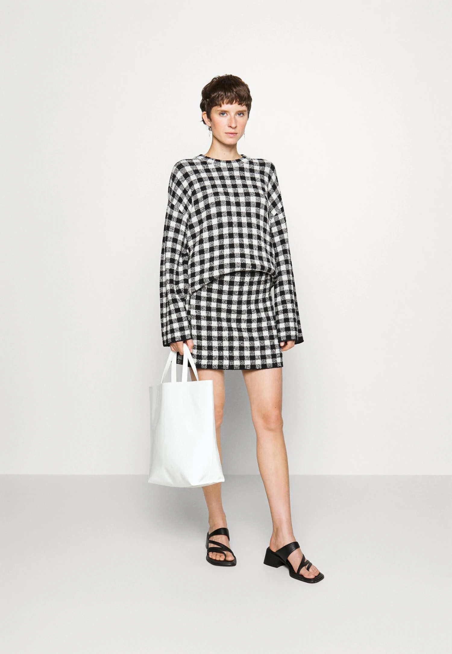 ARKET Woyage Gingham Skirt - Minirok - Black 4 ARKET Woyage Gingham Skirt - Minirok - Black - Afbeelding 2