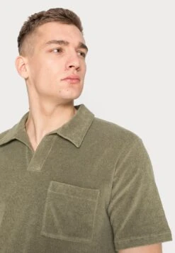 ARKET Poloshirt - Khaki Green -Arket Mode Shop 86e610d26d4c41e385211a27bafcfcaa