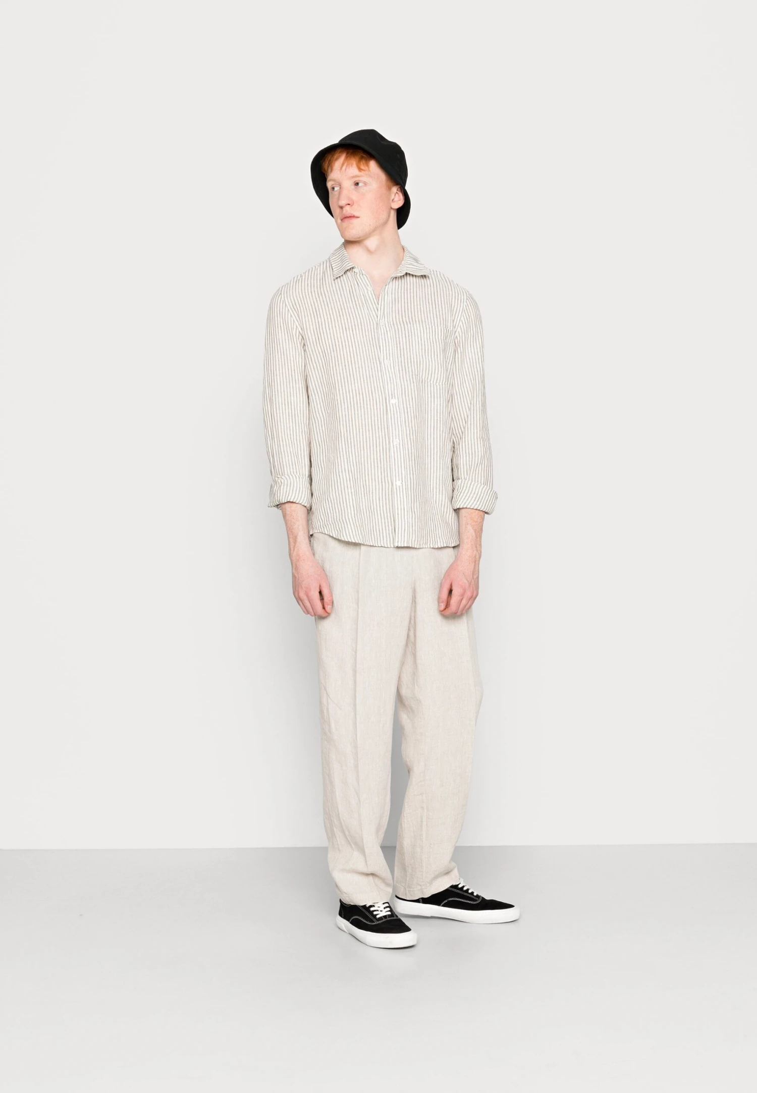 ARKET Overhemd - Khaki Green 4 ARKET Overhemd - Khaki Green - Afbeelding 2