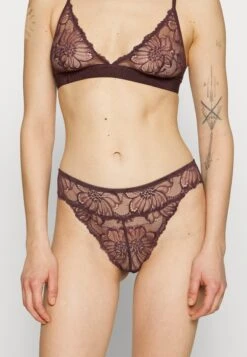 ARKET Slip - Burgundy