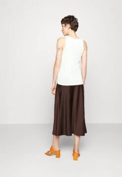 ARKET Levena Silk Tank - Blouse - White -Arket Mode Shop 95eb1cd9af304106bf1339100cefa512