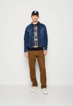 Arket Mode Shop -Arket Mode Shop 97b0cccdb3c1433781e540c9a6c34e8c