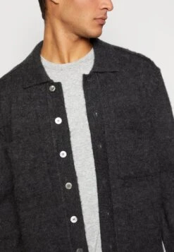 ARKET Vest - Dark Grey 13 ARKET Vest - Dark Grey -Arket Mode Shop 997bcedc2fad436fbecc364c23f194ff