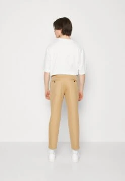 ARKET Chino - Beige -Arket Mode Shop aaf3001b08da465296e7bb904f2c059c