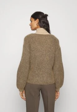 ARKET Trui - Oat Melange With Gold -Arket Mode Shop b5ba1d596fef47a9928c926eb10b3650
