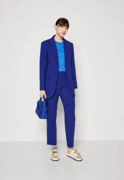 ARKET T-Shirt Print - Blue -Arket Mode Shop c27479ad78c047dd9fcb6da3360f9b36