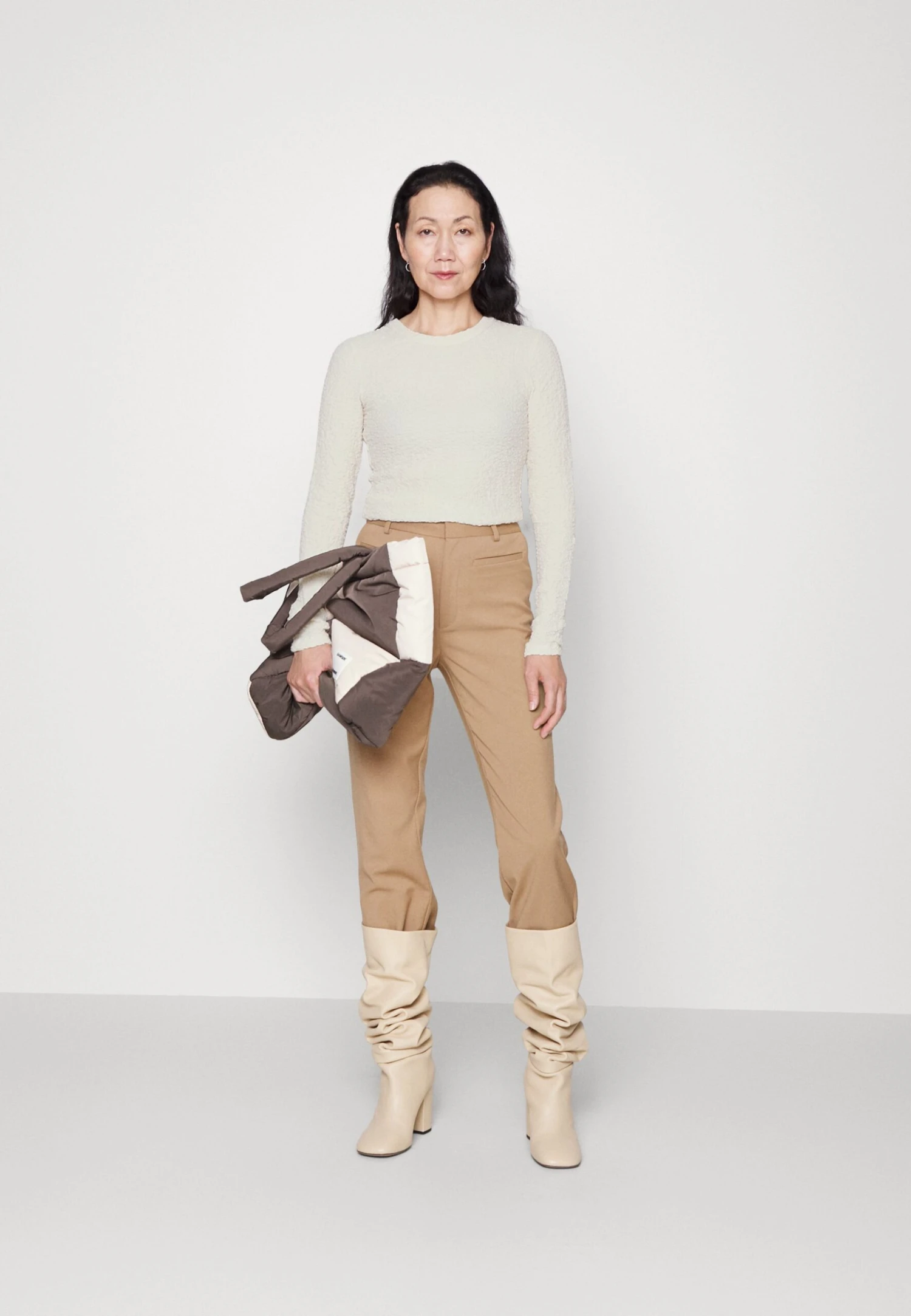 ARKET Longsleeve - Off White 4 ARKET Longsleeve - Off White - Afbeelding 2