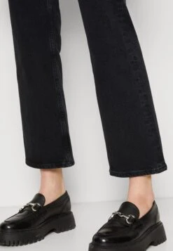 ARKET Flared Jeans - Grey -Arket Mode Shop c9599720f4334a48a0cef48b48781fb0