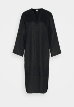 ARKET Blousejurk - Black 12 ARKET Blousejurk - Black -Arket Mode Shop cd00411f44c74ae5b83c330b1b4bccea