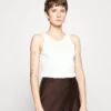 ARKET Levena Silk Tank - Blouse - White -Arket Mode Shop ce706fd2bc464d7b9d9ad00de57060e4