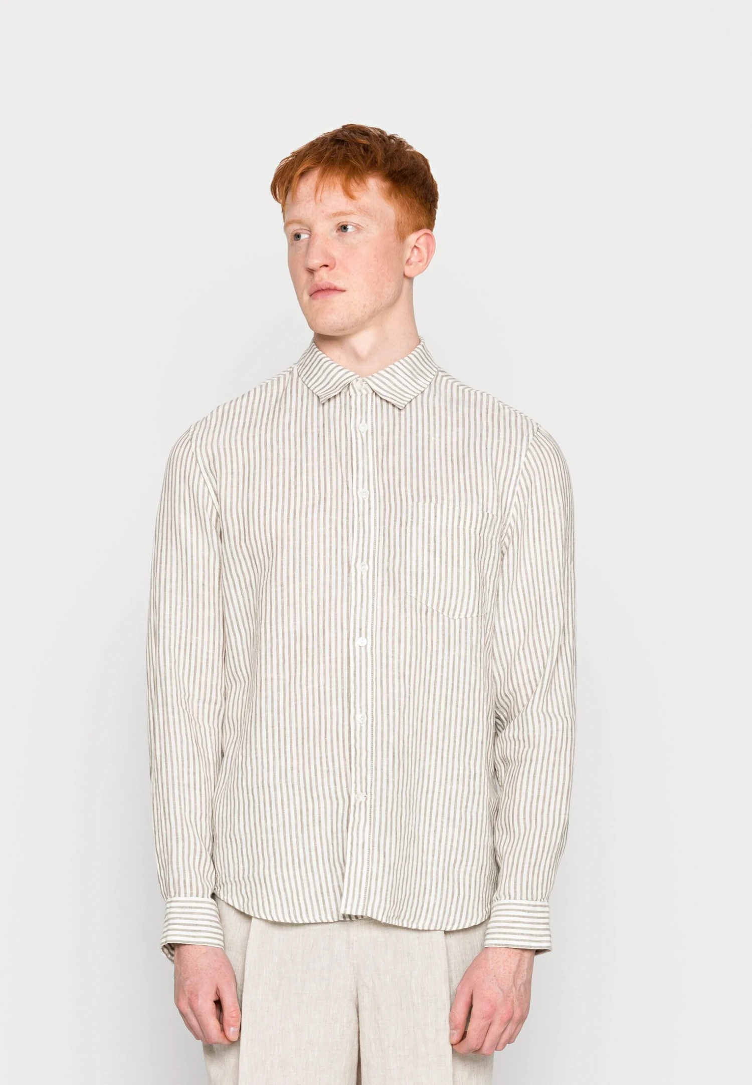 ARKET Overhemd - Khaki Green 3 ARKET Overhemd - Khaki Green