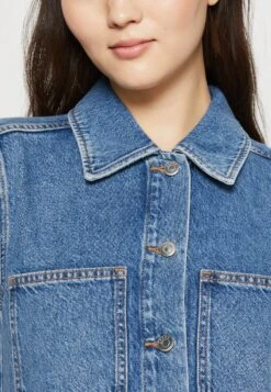 ARKET Spijkerjurk - Blue Dusty Light -Arket Mode Shop d8217a7faae945a29709eb02d99ee06a