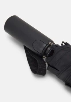 ARKET Paraplu - Black -Arket Mode Shop d8a436873e904ff98fb8790fd35e1b9e