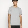ARKET T-Shirt Basic - Grey Medium Dusty -Arket Mode Shop ead8ce80b2724215be14e05b0968e5f1