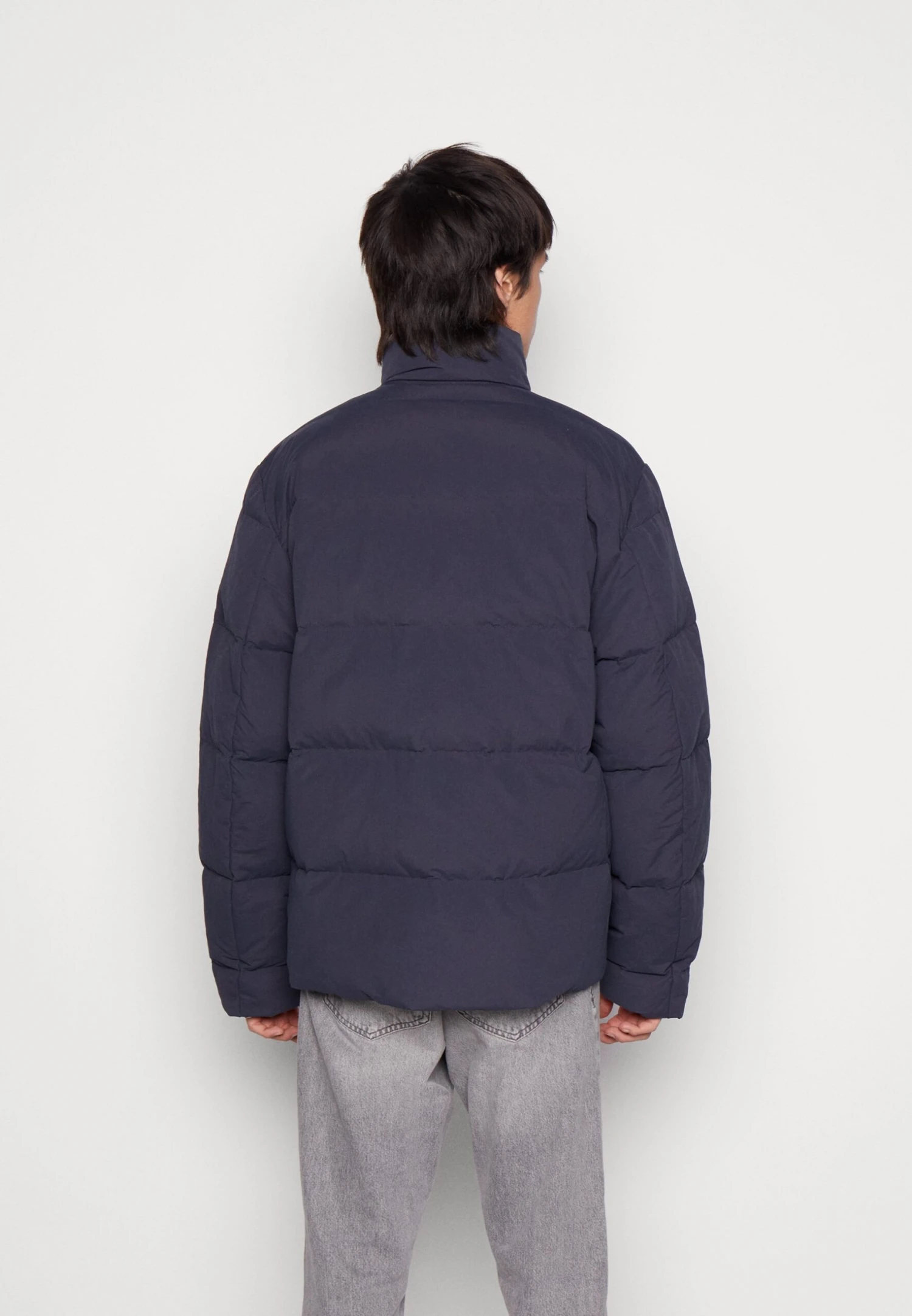 ARKET Gewatteerde Jas - Navy 5 ARKET Gewatteerde Jas - Navy - Afbeelding 3