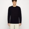 ARKET Sylvester Crew Neck - Trui - Navy -Arket Mode Shop fabaf11c48e246f2a87738099251964f
